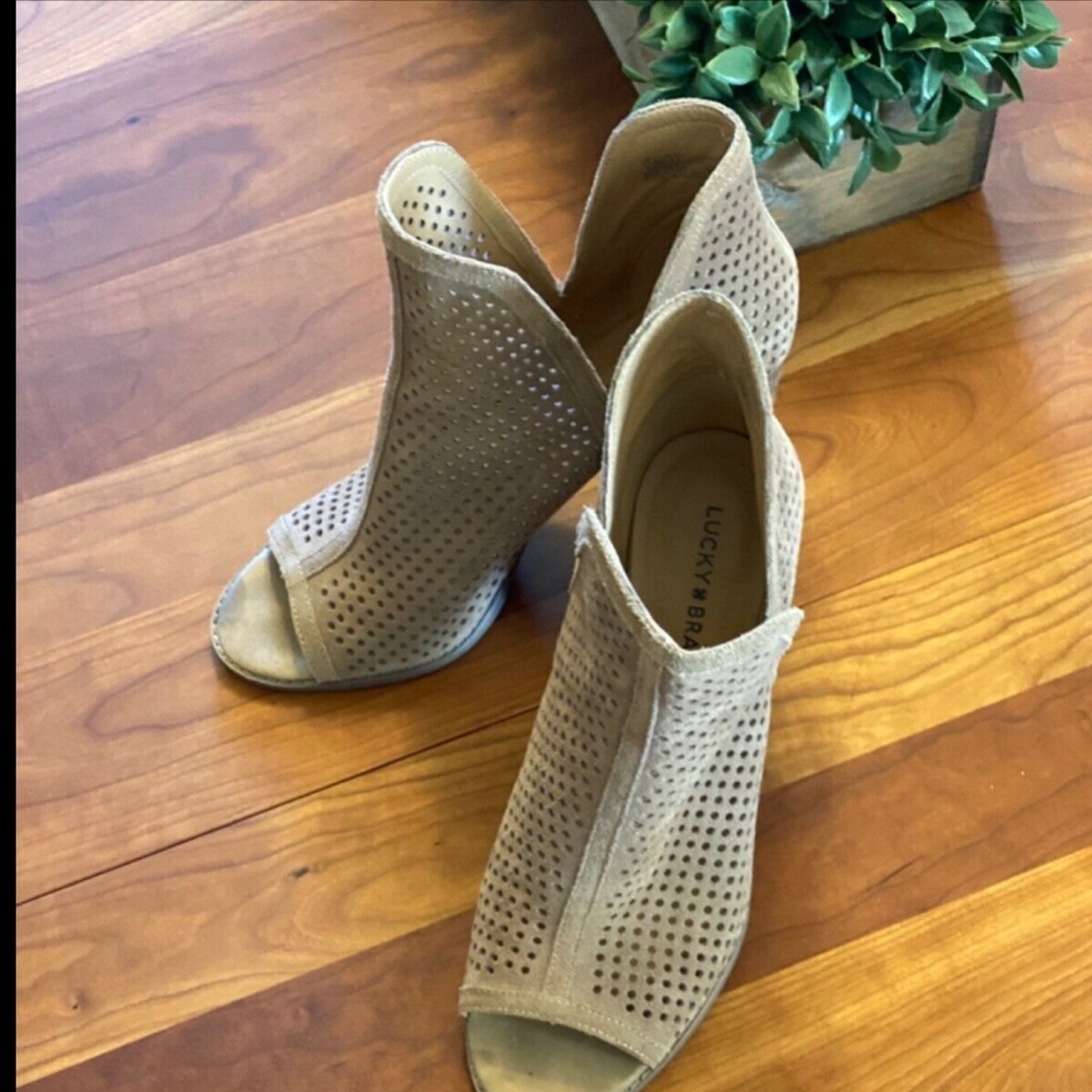 LUCKY BRAND ANKLE BOOTS TAUPE SUEDE OPEN TOE 11M